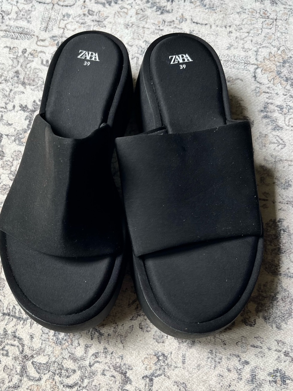 Zara BLACK Lug Sole Neoprene slide slip Sandals